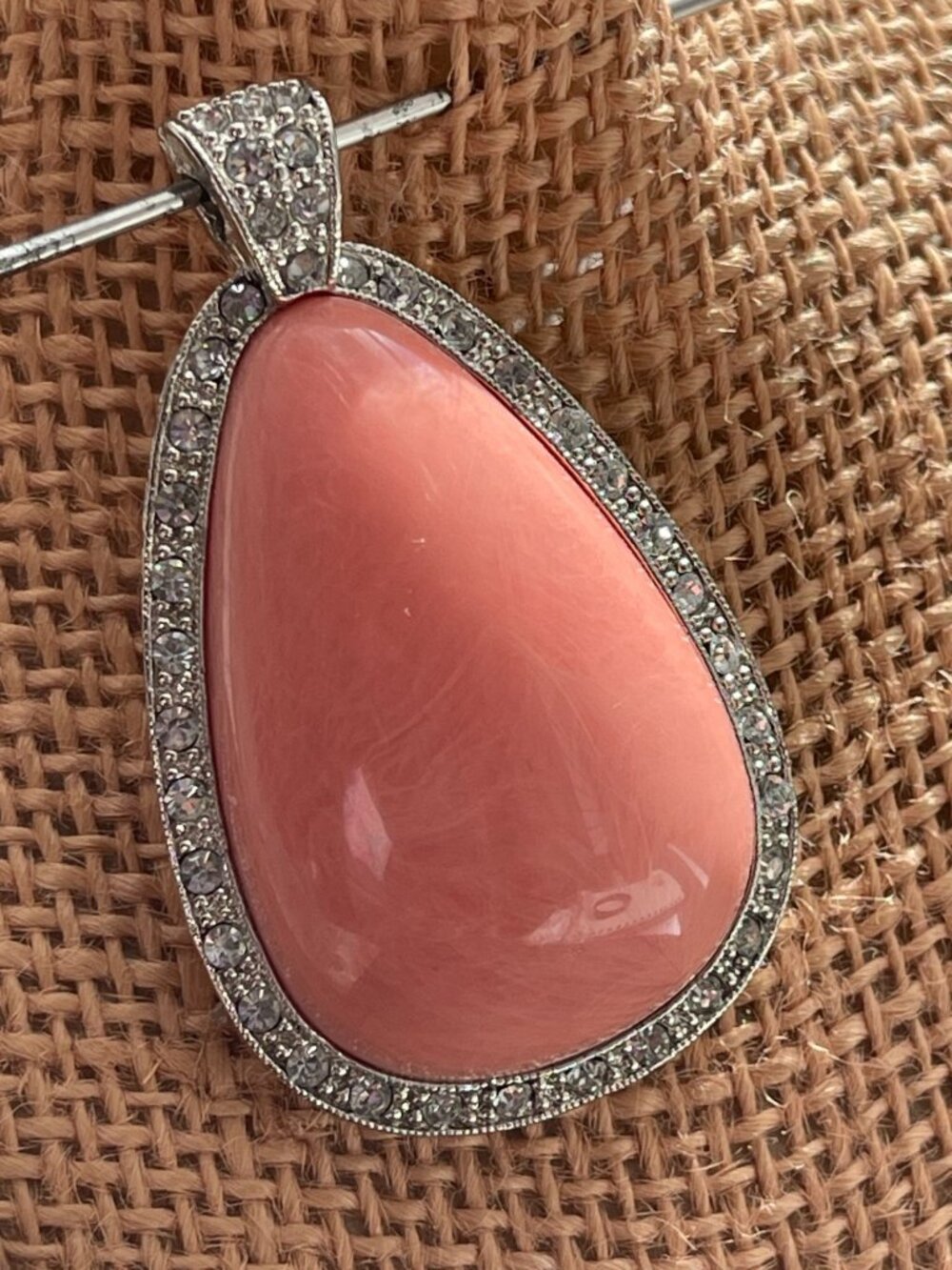 Vtg Avon "Pale Fire" Pink Lucite & Rhinestone Tear Drop Pendant 1970s Stunning